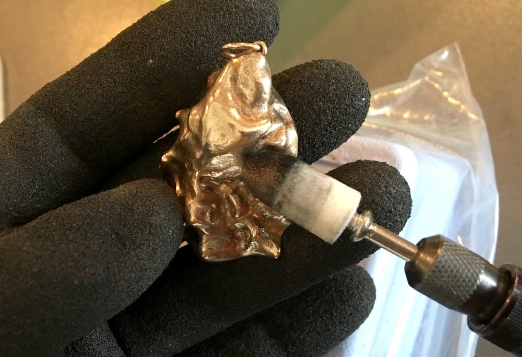 Polering med Dremel