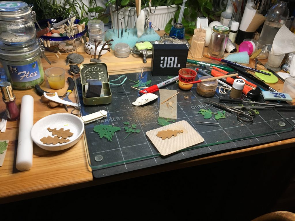 Stökigt bord